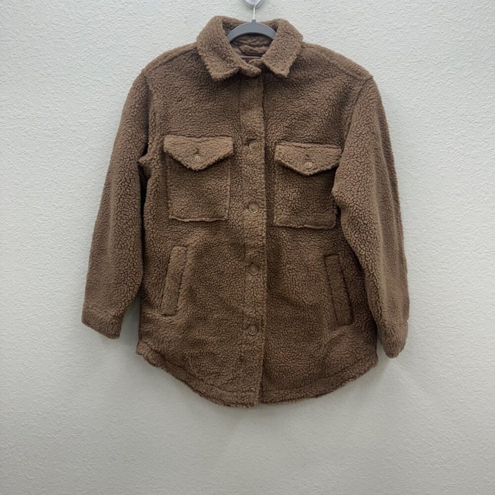 American Eagle Sherpa Button Up Shacket Shirt w Pockets Warm Winter Womans Small - Picture 1 of 10